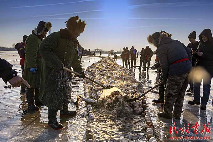 冰天雪地也是金山银山 壮丽征程 第7张