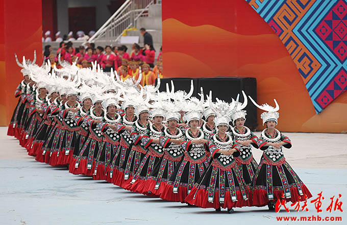 广西龙胜:各族同胞庆祝自治县成立70周年 图片报道 第2张-民族画报