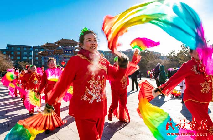 共享团聚喜悦 团圆幸福 团结力量的春节 多彩中华 第10张