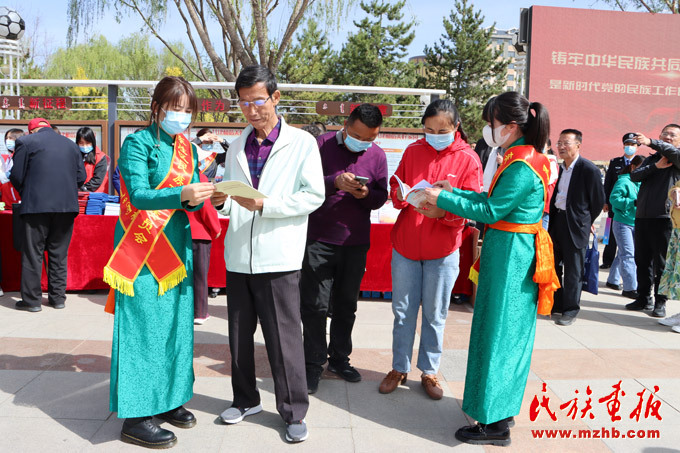 鄂尔多斯市“民族政策宣传月”活动启动 图片报道 第8张-民族画报