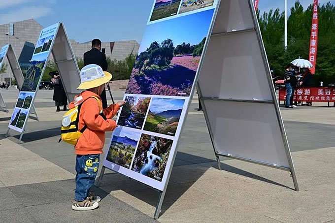 巴林右旗举办2022年“5·19中国旅游日”文明旅游主题宣传活动 图片报道 第3张-民族画报