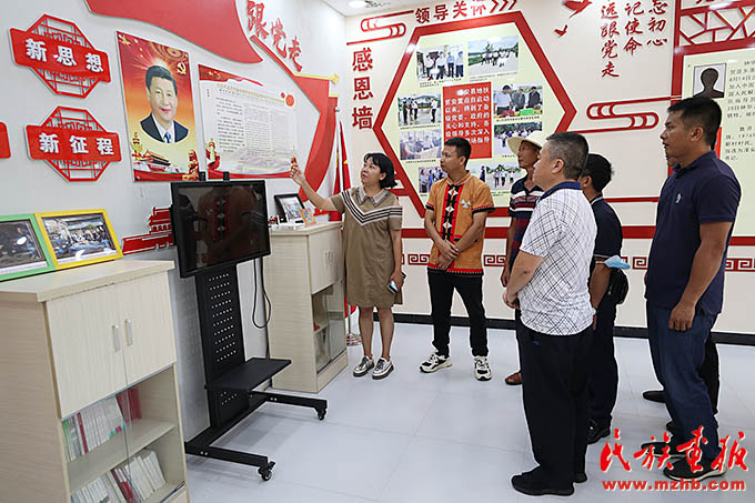 泽安新村:沐浴党的恩泽,建设现代化小康村 图片报道 第1张-民族画报
