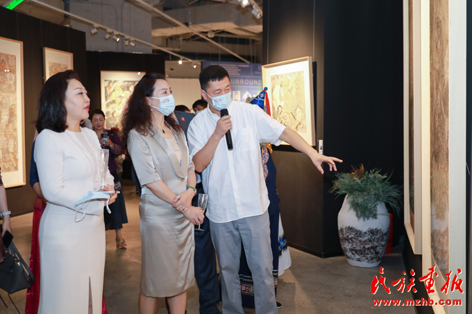 深圳市福田区举办各民族喜迎二十大“丹青绘盛世”书画艺术展 图片报道 第2张