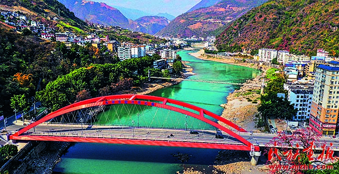 建设好美丽家园  维护好民族团结  守护好神圣国土——泸水市牢记嘱托创新推进现代化边境幸福村建设工作纪实 图片报道 第48张