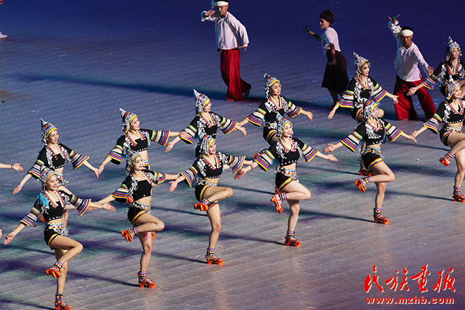 云南省第十二届少数民族传统体育运动会在丽江市开幕 图片报道 第13张