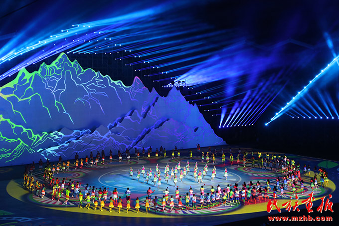 云南省第十二届少数民族传统体育运动会在丽江市开幕 图片报道 第11张