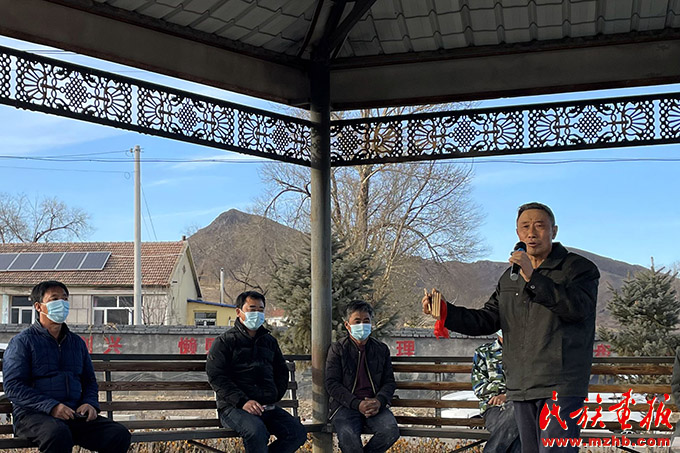 内蒙古自治区赤峰市迅速掀起学习宣传贯彻党的二十大精神热潮 图片报道 第3张