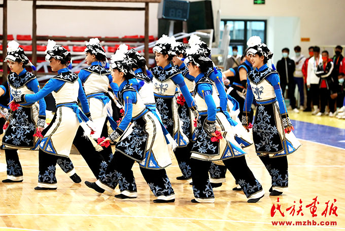 四川省第十六届少数民族传统体育运动会表演项目精彩瞬间 图片报道 第6张
