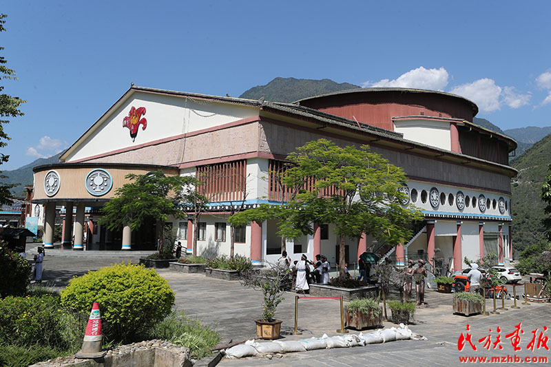 怒江傈僳音乐小镇： 绘就文旅融合发展新篇章 | 牢记嘱托 建设好泸水美丽家园 同心筑梦 第3张