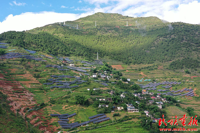 建设好美丽家园 维护好民族团结 守护好神圣国土——泸水市牢记嘱托创新推进现代化边境幸福村建设工作纪实 同心筑梦 第20张