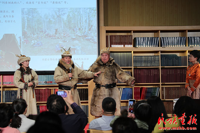 “来自草原和森林的文化记忆——中国北方少数民族经典民歌讲唱会”在国家大剧院举办 多彩中华 第6张