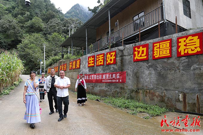 勒墨村：幸福日子甜如蜜 |牢记嘱托 建设好泸水美丽家园 未分类 第1张