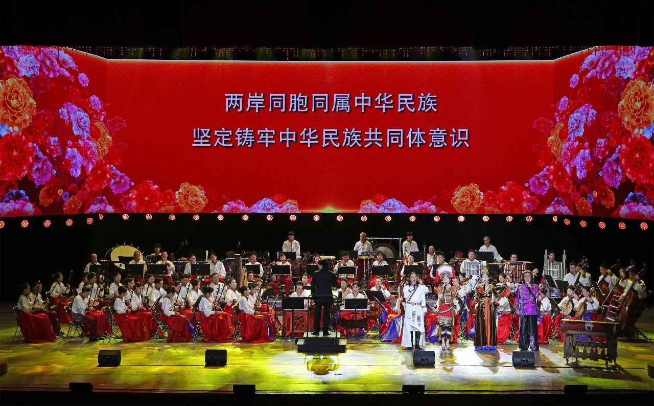 图讯·与模范同向同行｜感受科技与文化的双向奔赴 图片报道 第19张