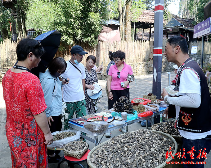 司莫拉村：“幸福的地方”更幸福 同心筑梦 第8张