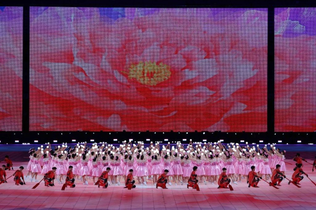 中华民族大家庭 同心圆梦新征程|开幕式文体展演中篇《中华一体》 第十二届全国少数民族传统体育运动会 第26张