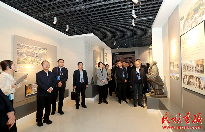 铸牢中华民族共同体意识学术交流暨文旅促“三交”联动发展大会在山西大同举行 图片报道 第8张