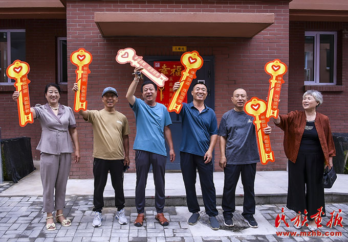 内蒙古红山区：从“多维互嵌”到“心灵共生”的互嵌式社区基层实践 同心筑梦 第1张
