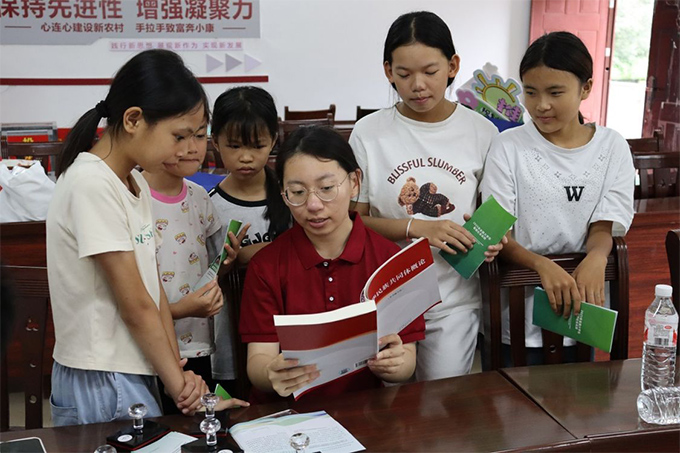 中央民大在桂开展推普助力乡村振兴实践活动 图片报道 第1张-民族画报