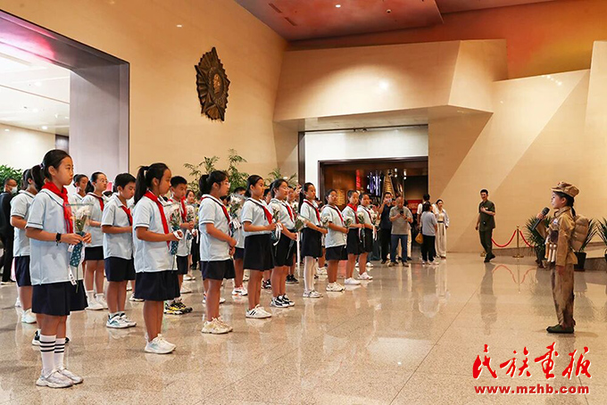 弘扬伟大民族精神 共筑伟大复兴梦想——“中华民族共有精神家园建设主题文化活动·辽宁篇”侧记 同心筑梦 第6张
